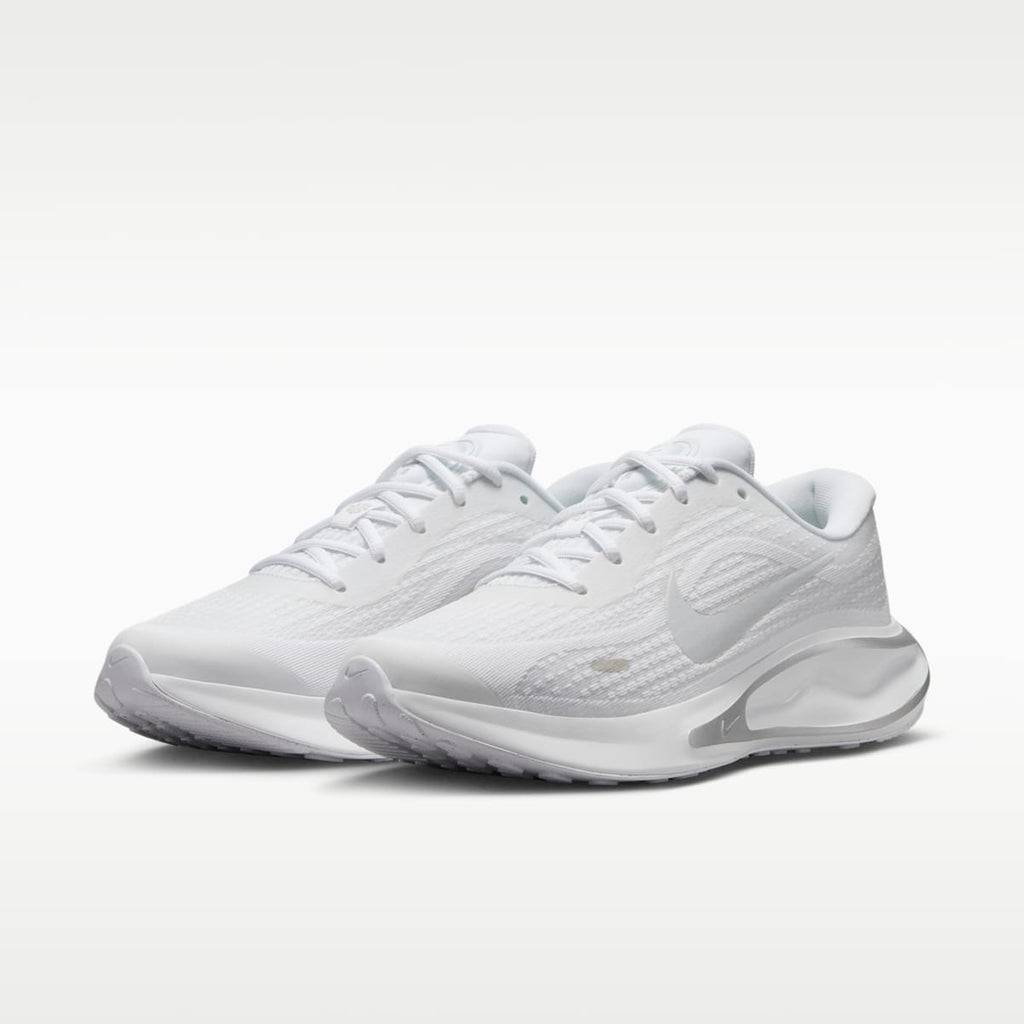 Nike Journey Run Women's Road Running Shoes - White/Pure Platinum/Metallic Silver/White