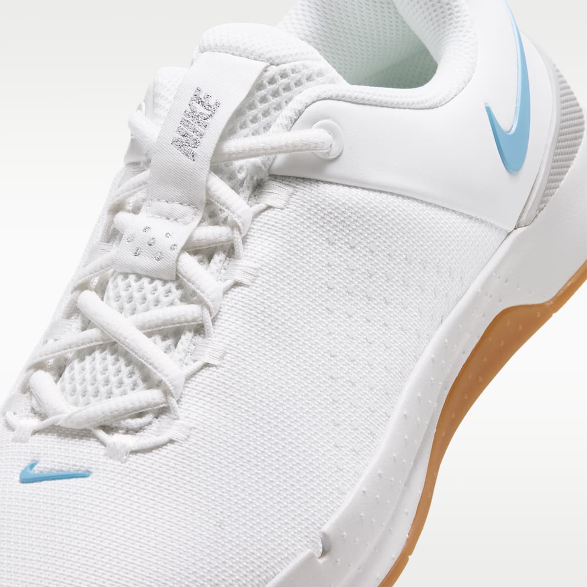 Nike MC Trainer 4 Women's Training Shoes - Sail/Gum Yellow/Baltic Blue