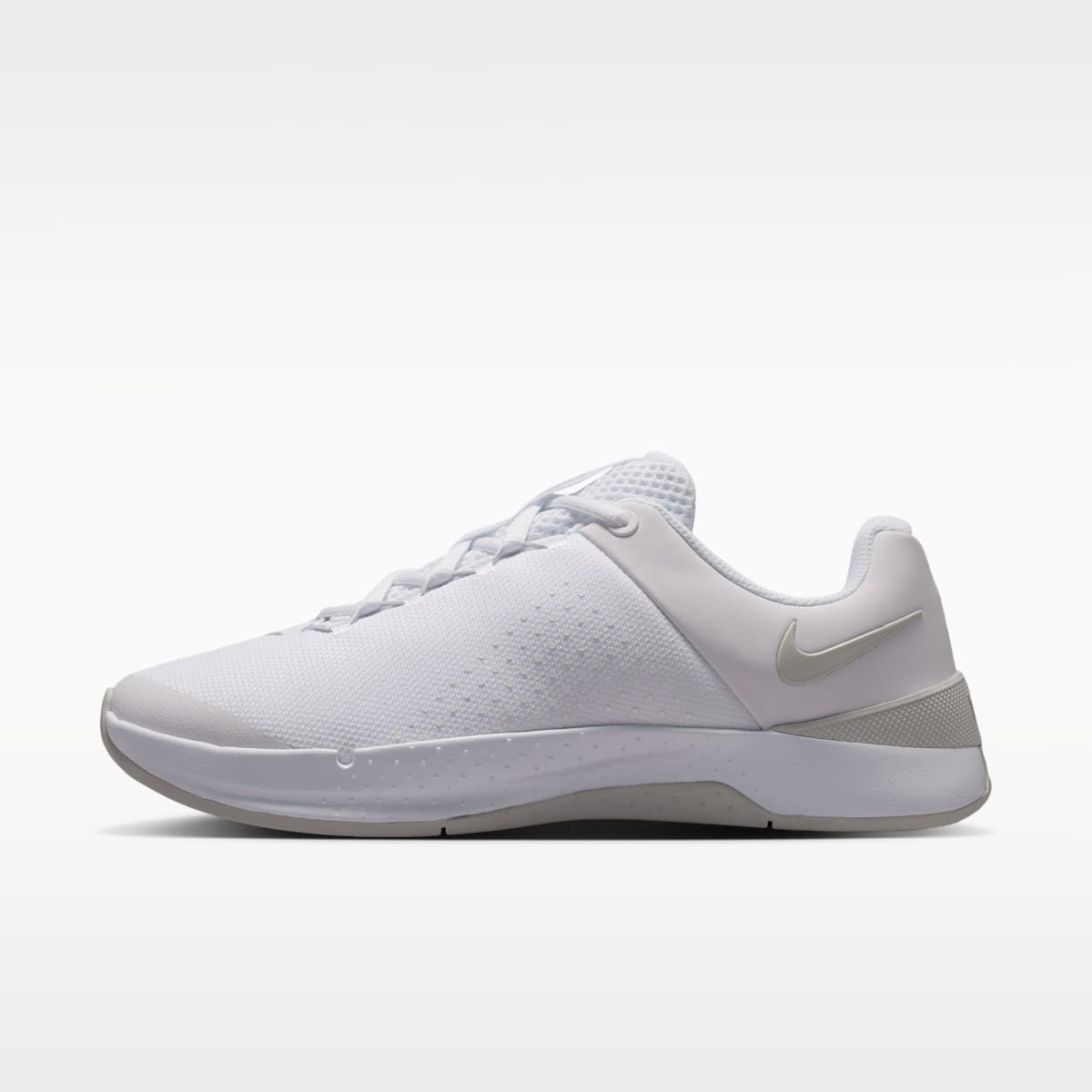Nike MC Trainer 4 Women's Training Shoes - White/Photon Dust