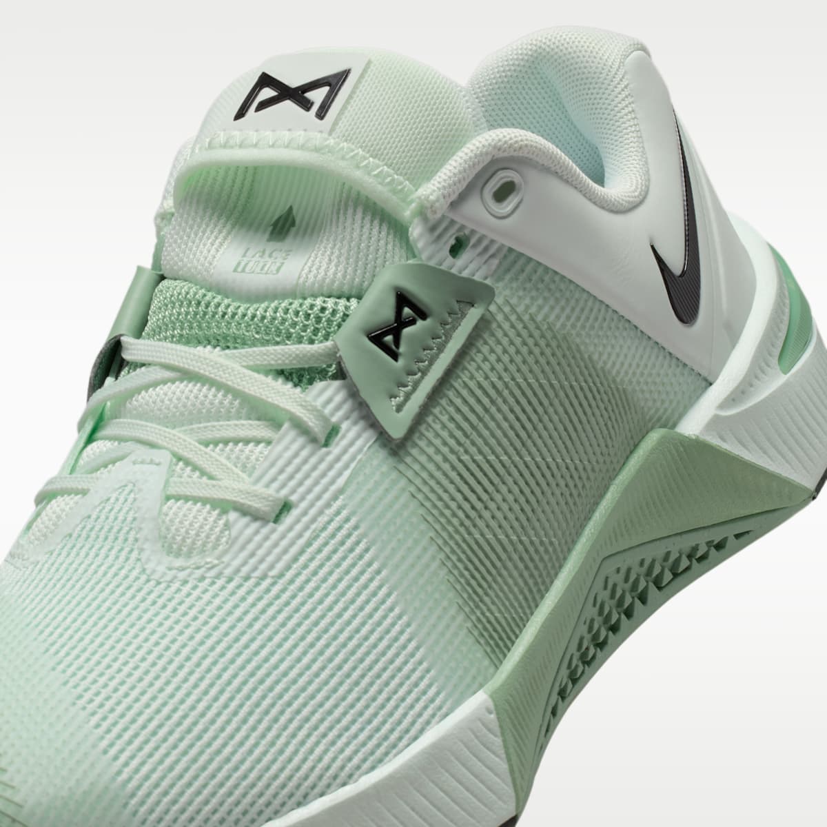 Nike Metcon 10 Women's Training Shoes - Barely Green/Steam/Light Silver/Black