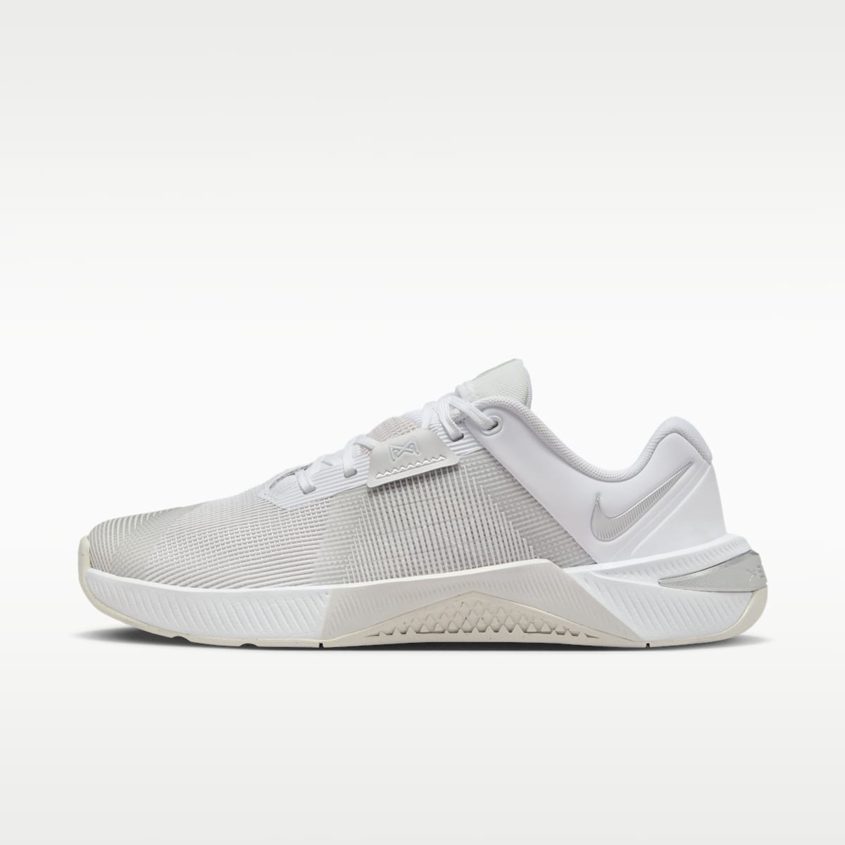 Nike Metcon 10 Women's Training Shoes - White/Platinum Tint/Wolf Grey/Metallic Silver