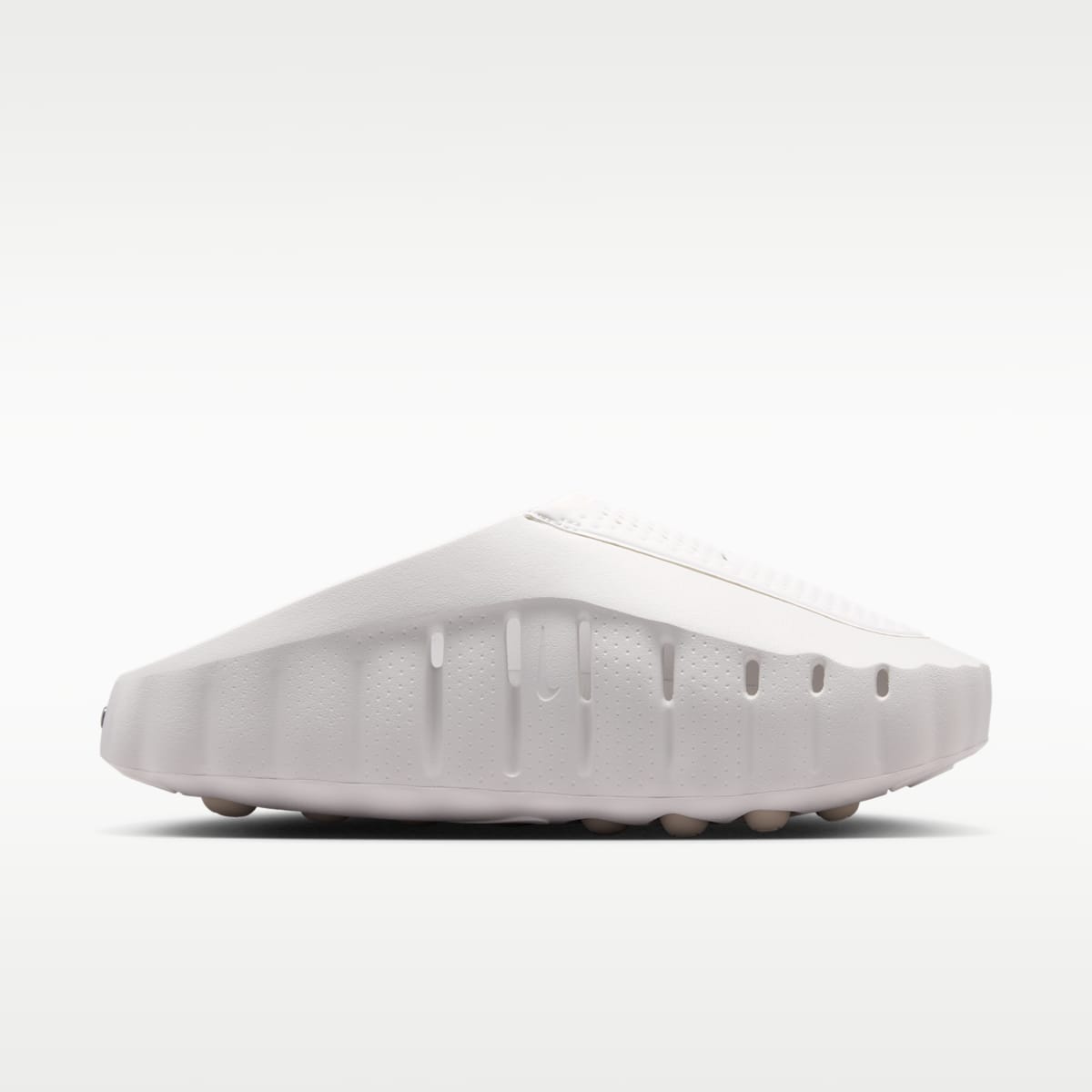 Nike Mind 001 Women's Pregame Mules - Summit White/Phantom/Light Orewood Brown/Metallic Silver