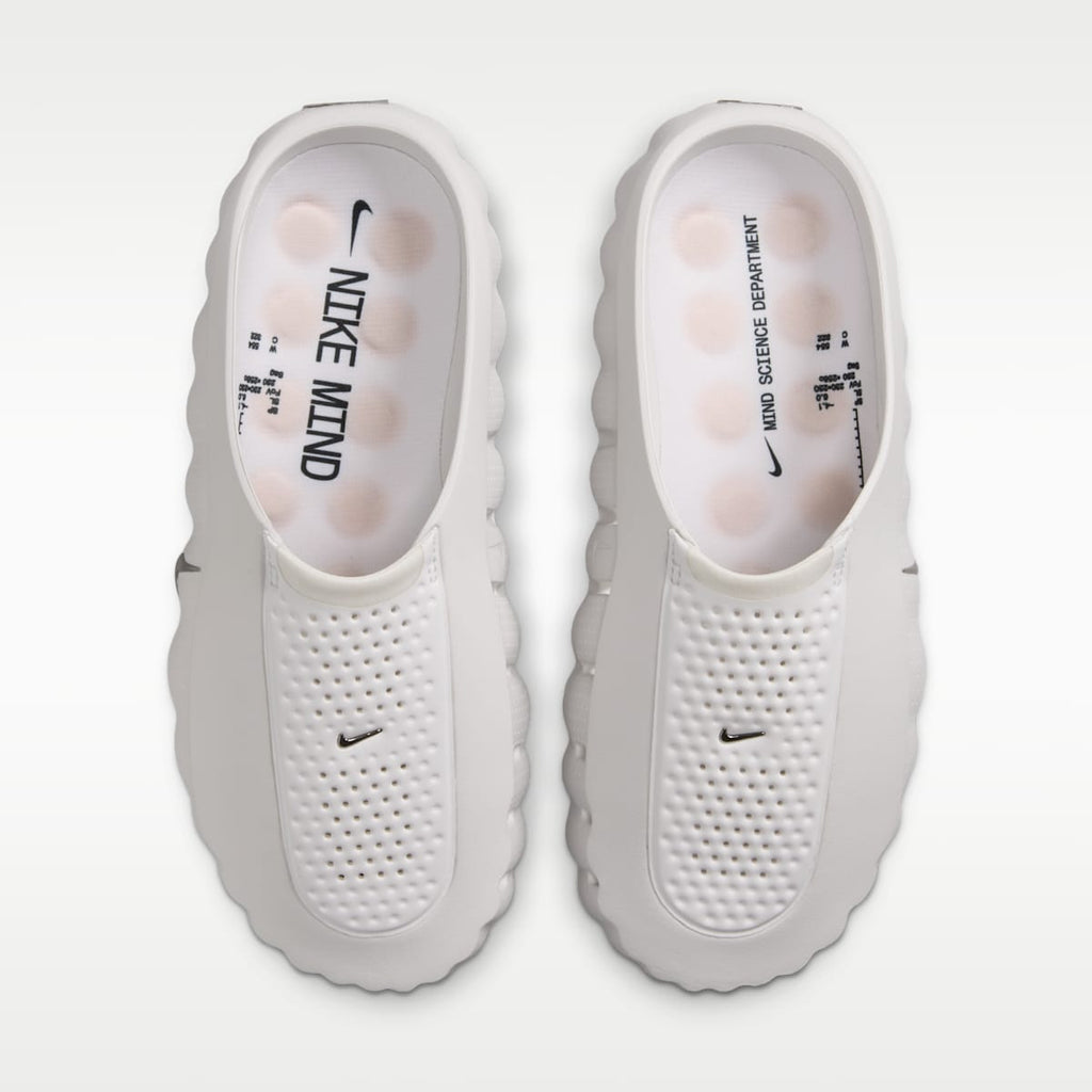 Nike Mind 001 Women's Pregame Mules - Summit White/Phantom/Light Orewood Brown/Metallic Silver
