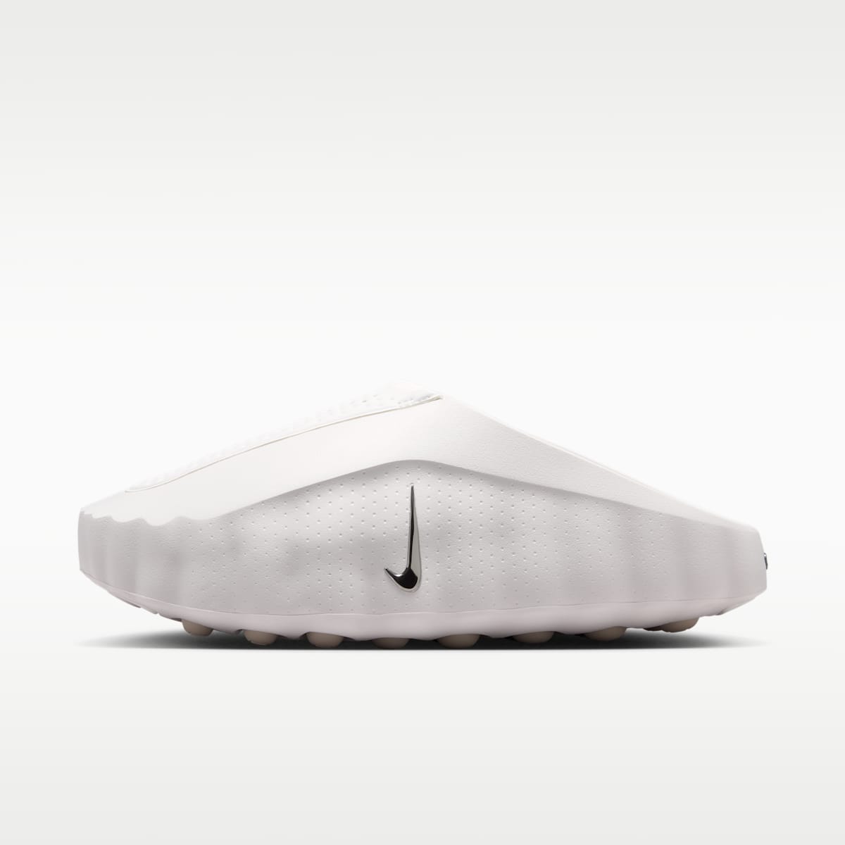 Nike Mind 001 Women's Pregame Mules - Summit White/Phantom/Light Orewood Brown/Metallic Silver