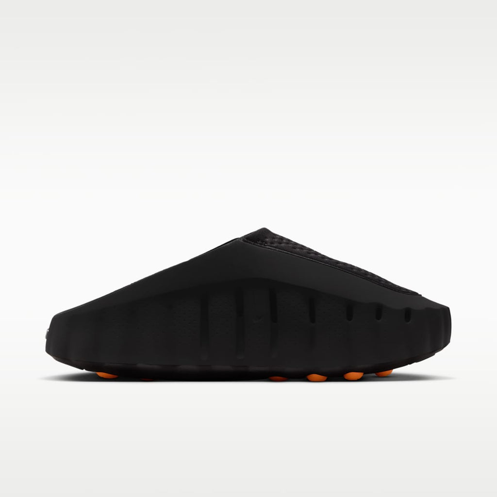 Nike Mind 001 Women's Pregame Mules - Black/Hyper Crimson/White/Chrome