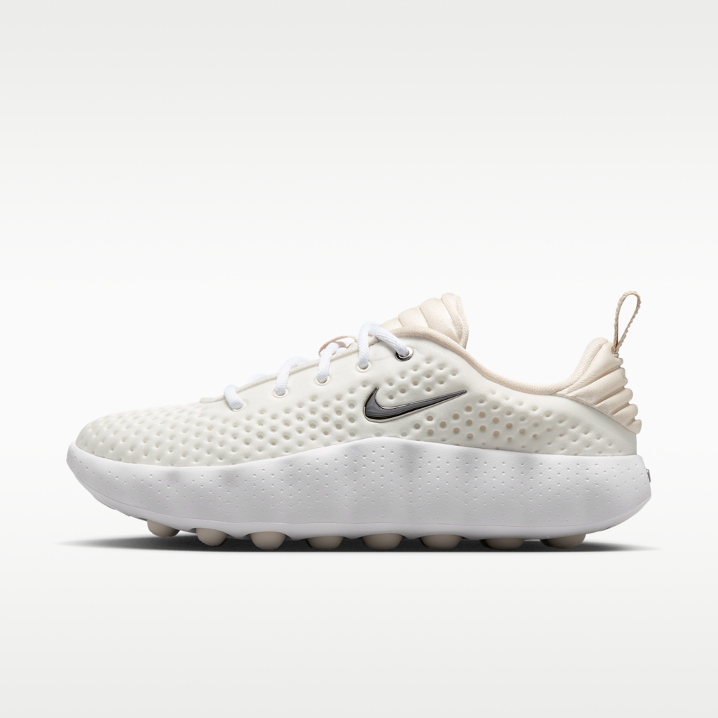 Nike Mind 002 Women's Pregame Shoes - Summit White/Phantom/Light Orewood Brown/Metallic Silver