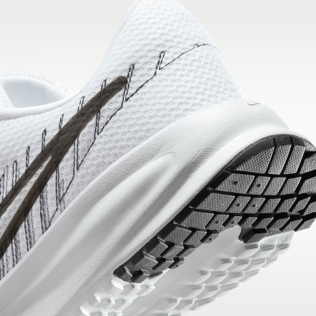 Nike Run Defy Women's Road Running Shoes - White/Smoke Grey/Black