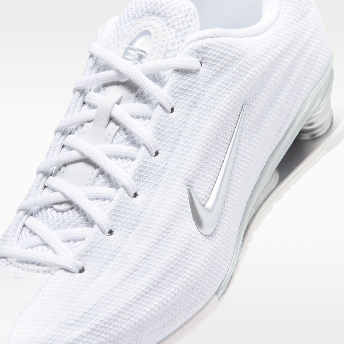 Nike Shox Z Women's Shoes - White/Metallic Silver