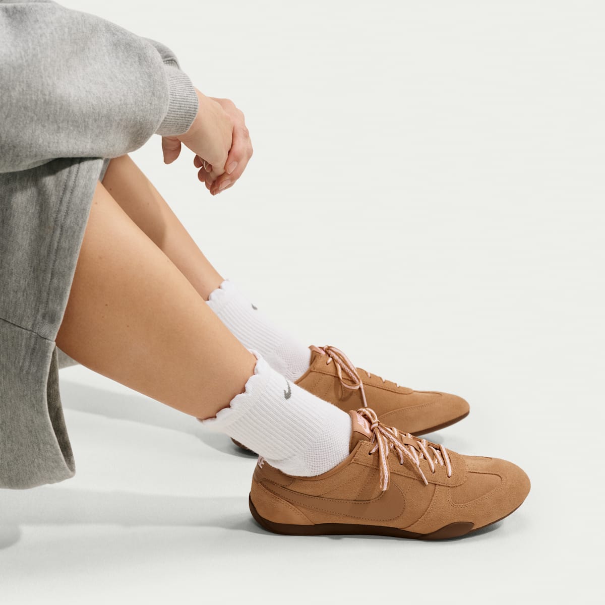 Nike Sprint Sister Women's Shoes - Flax/Light British Tan/Pink Foam/Flax
