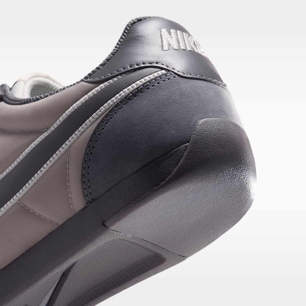 Nike Sprint Sister Women's Shoes - Pencil Point/Enigma Stone/Sail/Pencil Point