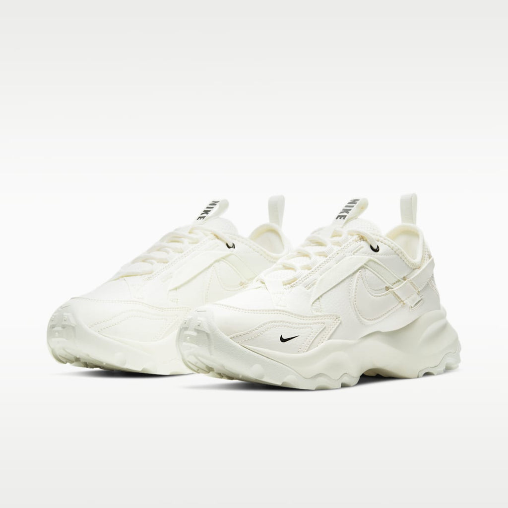 Nike TC 7900 Women's Shoes - Sail/Black/Sail
