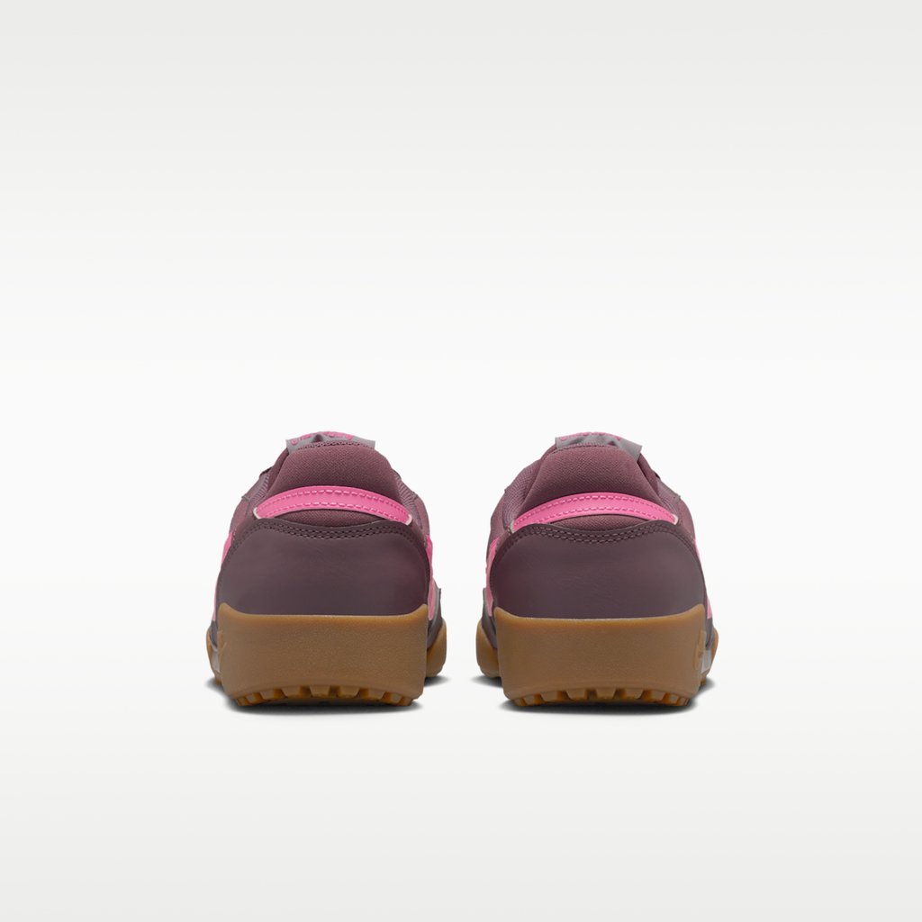 Nike Terra Manta Women's Shoes - Tattoo/Gum Dark Brown/Peony