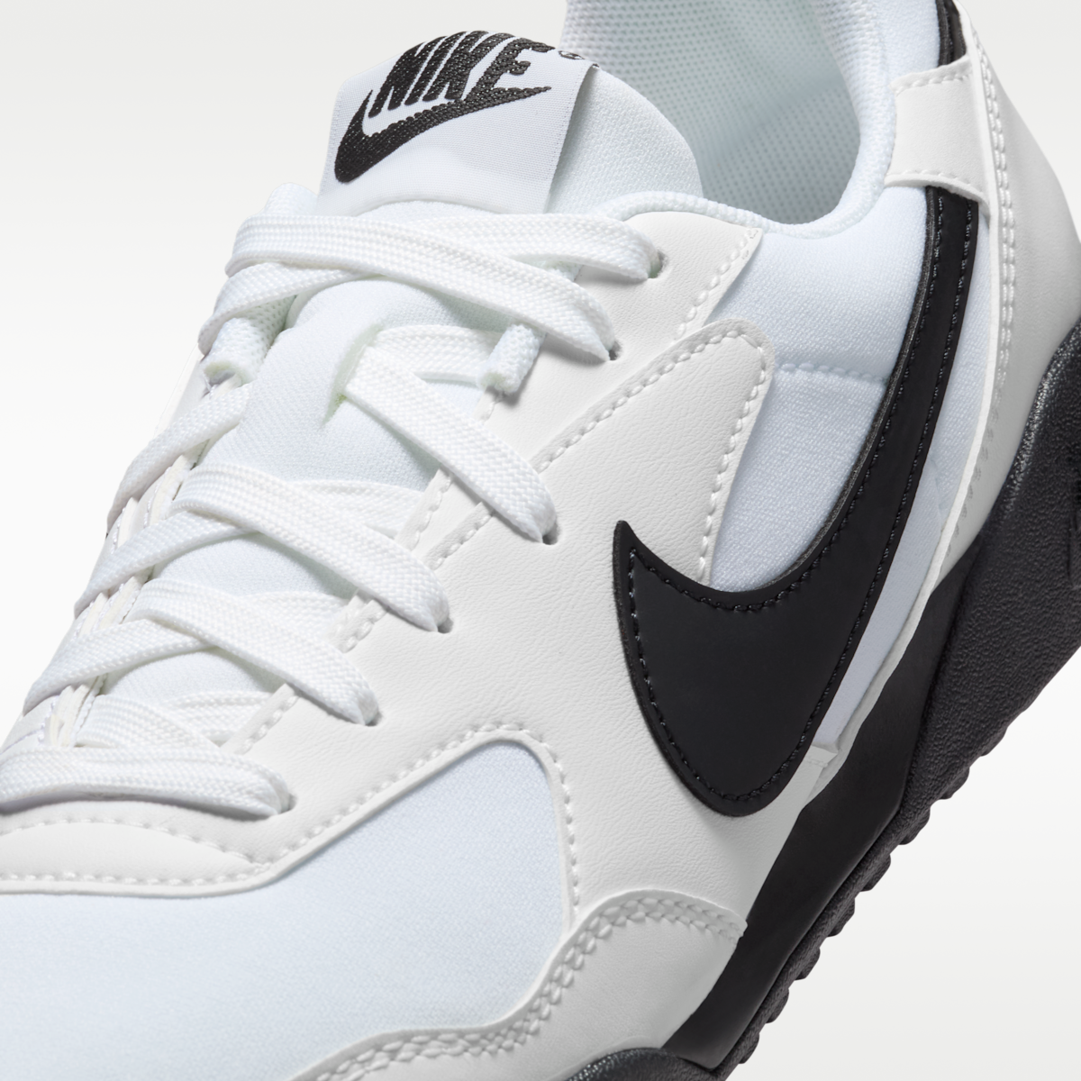 Nike Terra Manta Women's Shoes - White/Black/Black