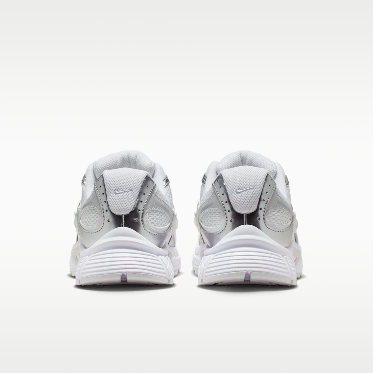 Nike V5 RNR Women's Shoes with Reflective Accents - White/Metallic Platinum/Pure Platinum/Metallic Silver