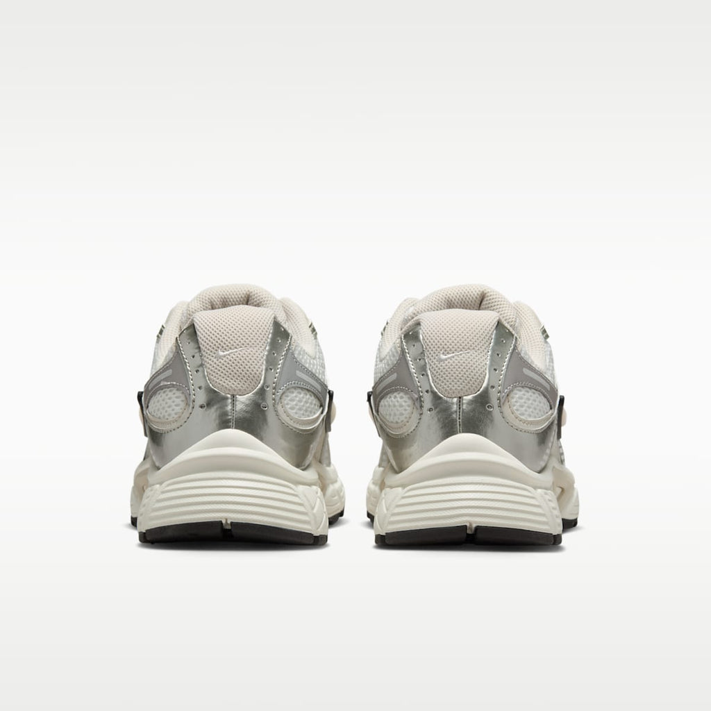 Nike V5 RNR Women's Shoes with Reflective Accents - Summit White/Sail/Black/Light Orewood Brown