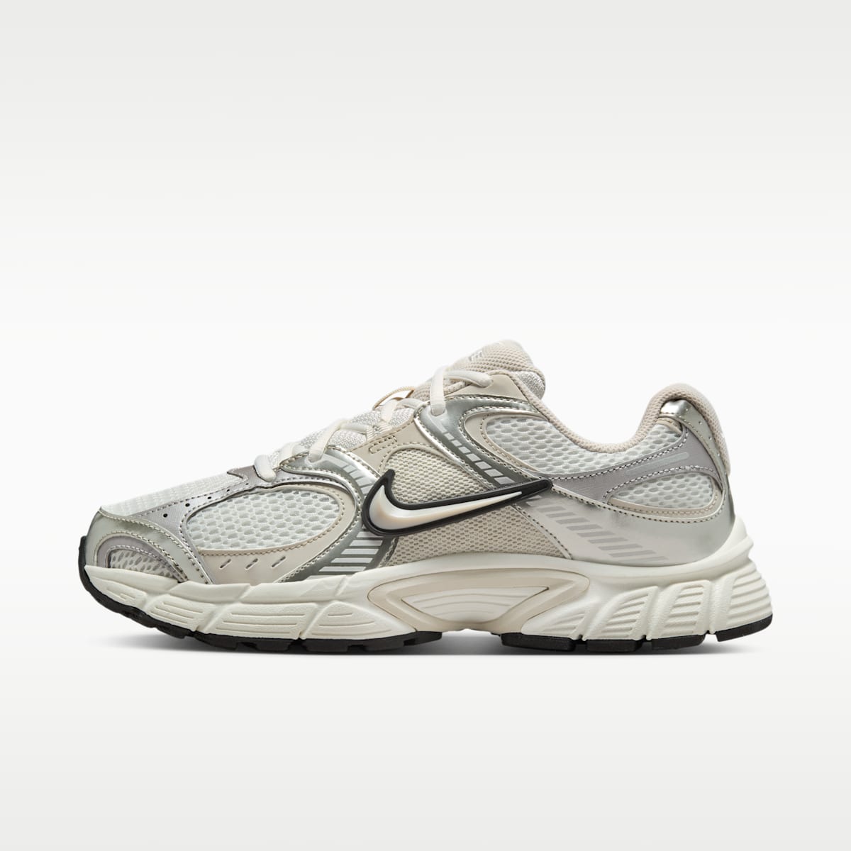 Nike V5 RNR Women's Shoes with Reflective Accents - Summit White/Sail/Black/Light Orewood Brown