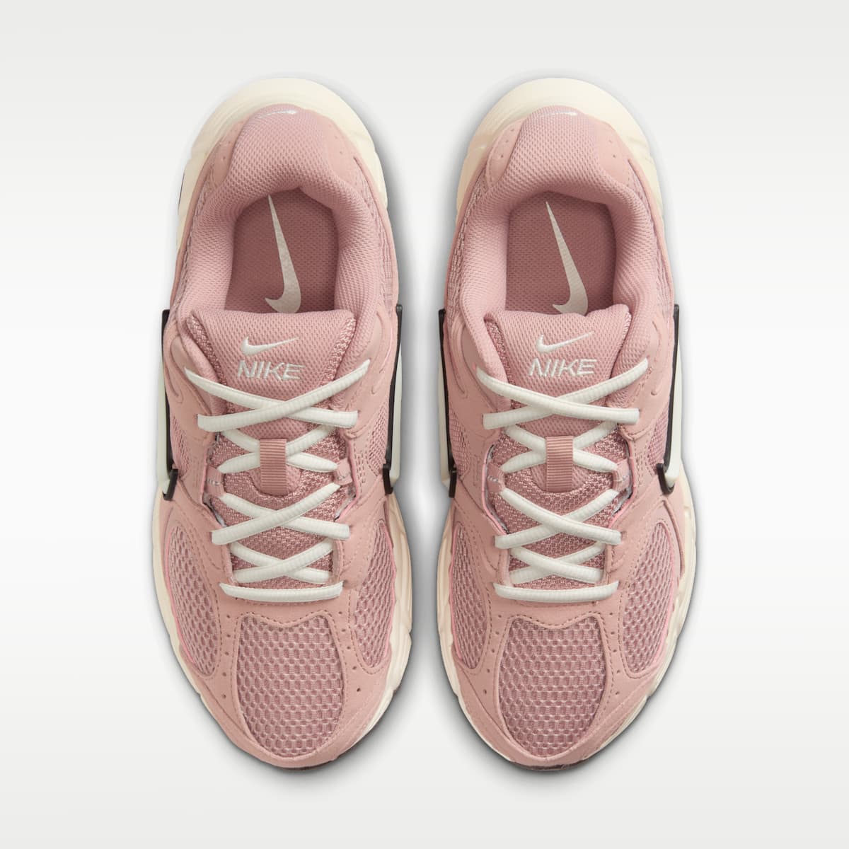 Nike V5 RNR Women's Shoes - Particle Pink/Black/Black/Pale Ivory
