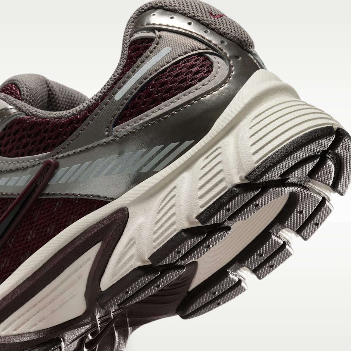Nike V5 RNR Women's Shoes with Reflective Accents - Burgundy Crush/College Grey/Light Orewood Brown/Black