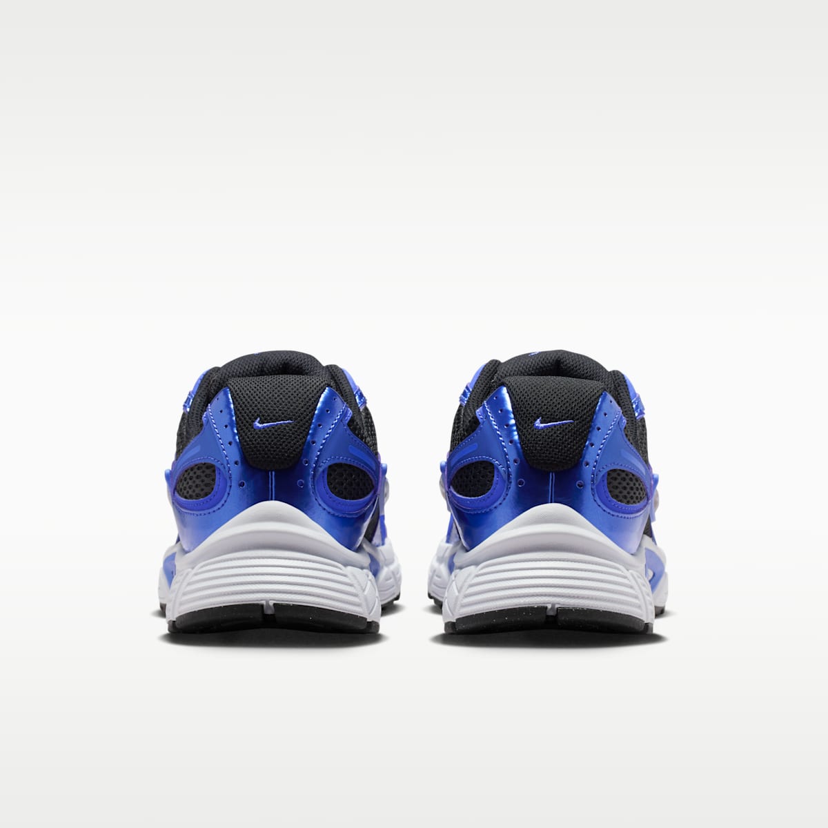Nike V5 RNR Women's Shoes with Reflective Accents - Black/Sapphire/Football Grey/Black