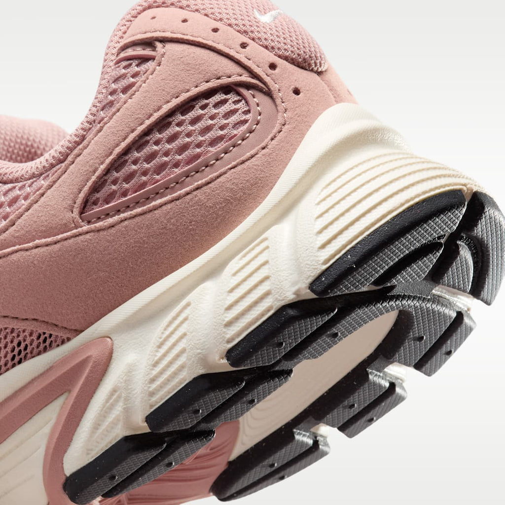 Nike V5 RNR Women's Shoes - Particle Pink/Black/Black/Pale Ivory