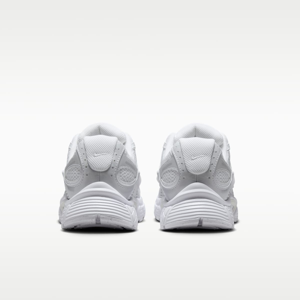 Nike V5 RNR Women's Shoes with Reflective Accents - White/Black/Metallic Silver/White