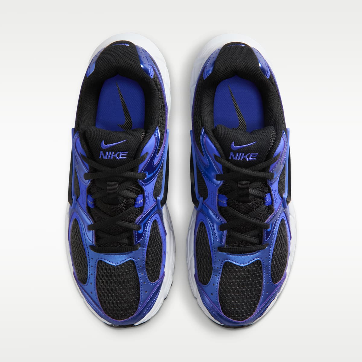 Nike V5 RNR Women's Shoes with Reflective Accents - Black/Sapphire/Football Grey/Black