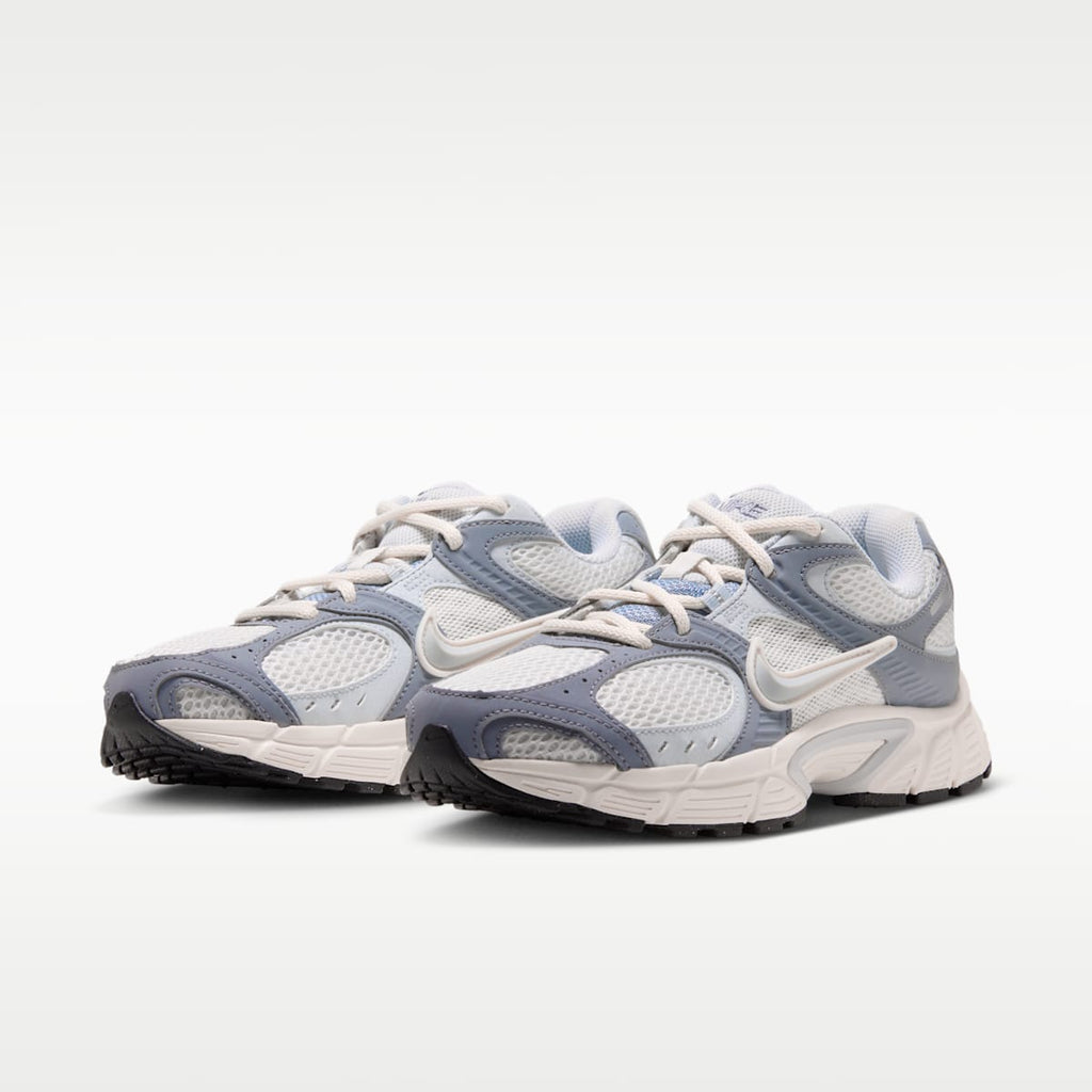 Nike V5 RNR Women's Shoes - Off White/Stealth/Sail/Pure Platinum