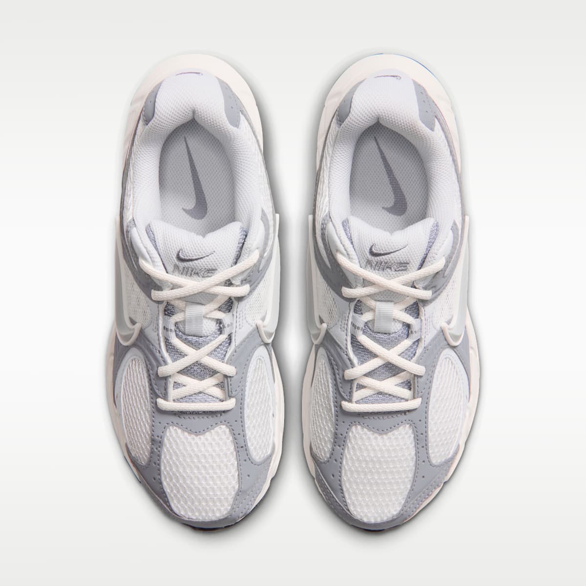 Nike V5 RNR Women's Shoes - Off White/Stealth/Sail/Pure Platinum