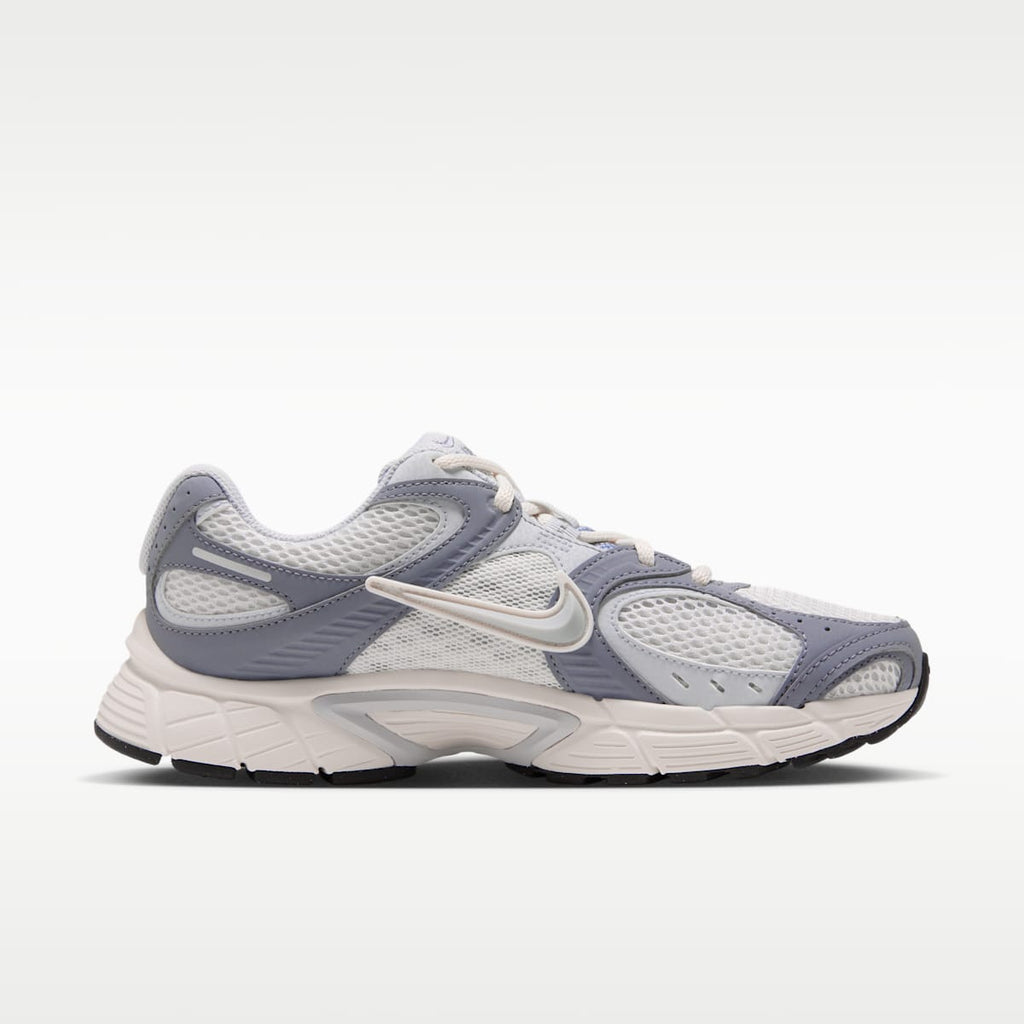 Nike V5 RNR Women's Shoes - Off White/Stealth/Sail/Pure Platinum