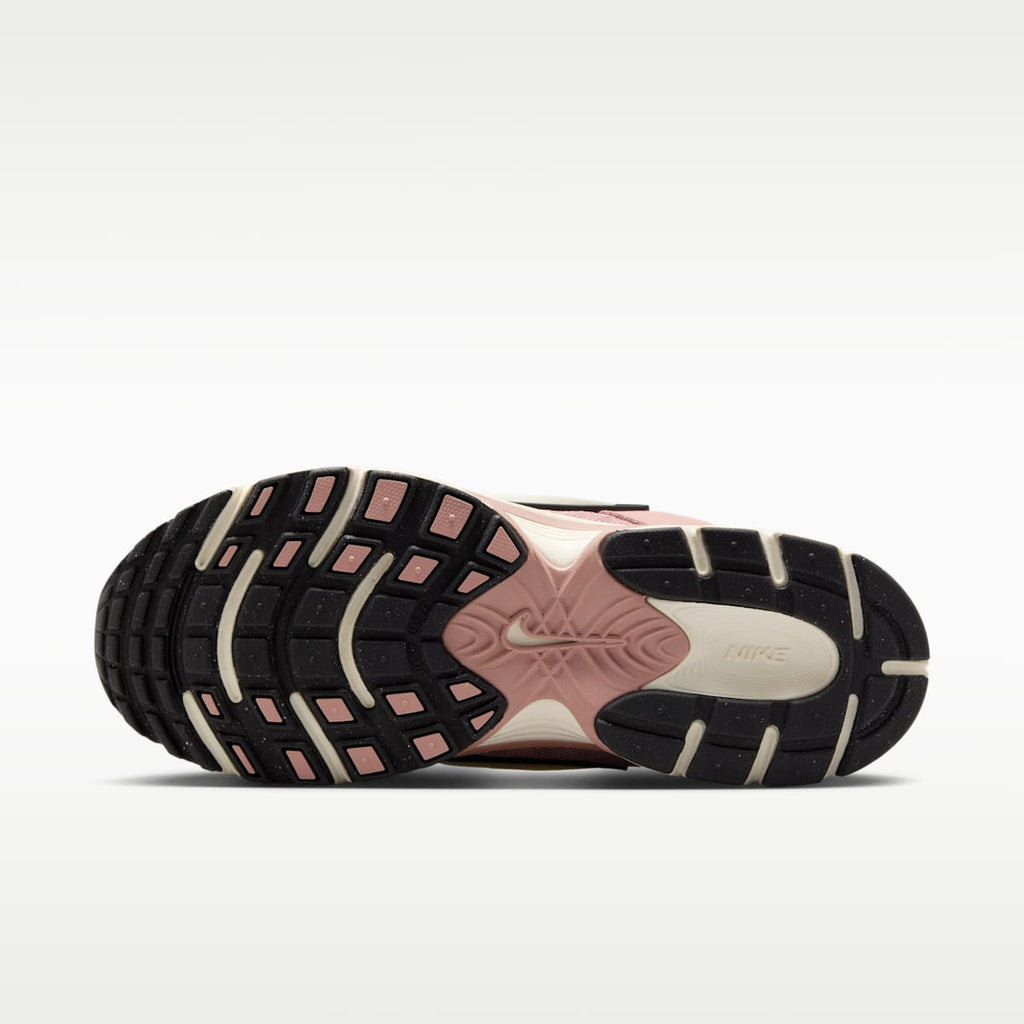 Nike V5 RNR Women's Shoes - Particle Pink/Black/Black/Pale Ivory