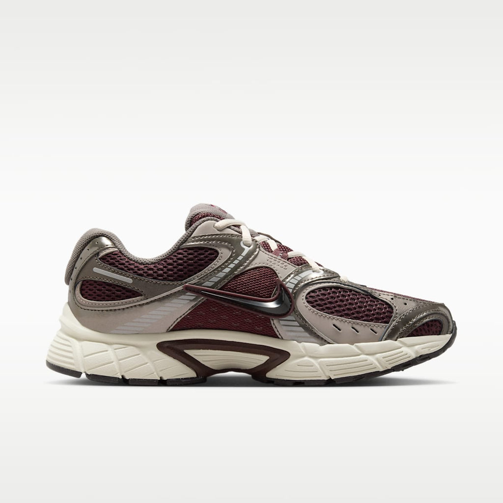 Nike V5 RNR Women's Shoes with Reflective Accents - Burgundy Crush/College Grey/Light Orewood Brown/Black