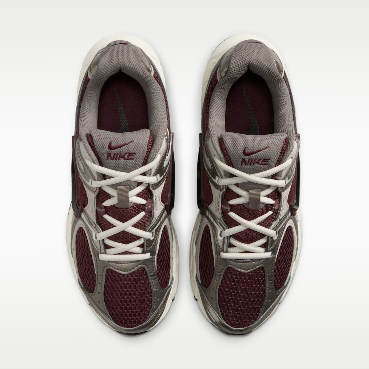 Nike V5 RNR Women's Shoes with Reflective Accents - Burgundy Crush/College Grey/Light Orewood Brown/Black