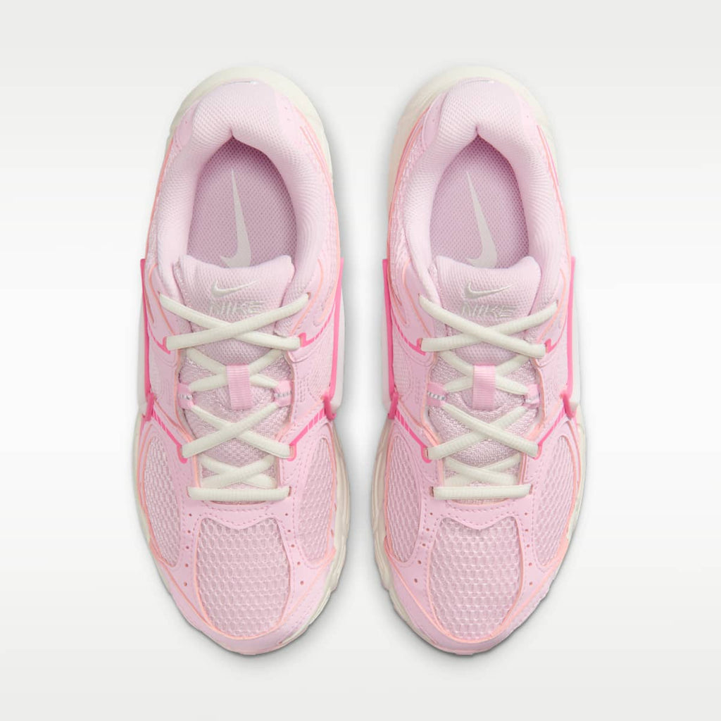 Nike V5 RNR Women's Shoes - Pink Foam/Pinksicle/Sail