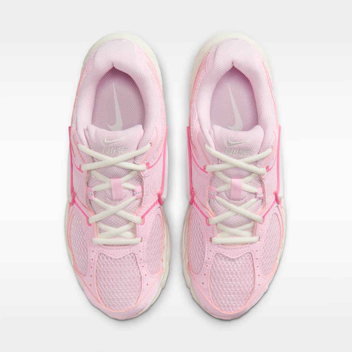 Nike V5 RNR Women's Shoes - Pink Foam/Pinksicle/Sail