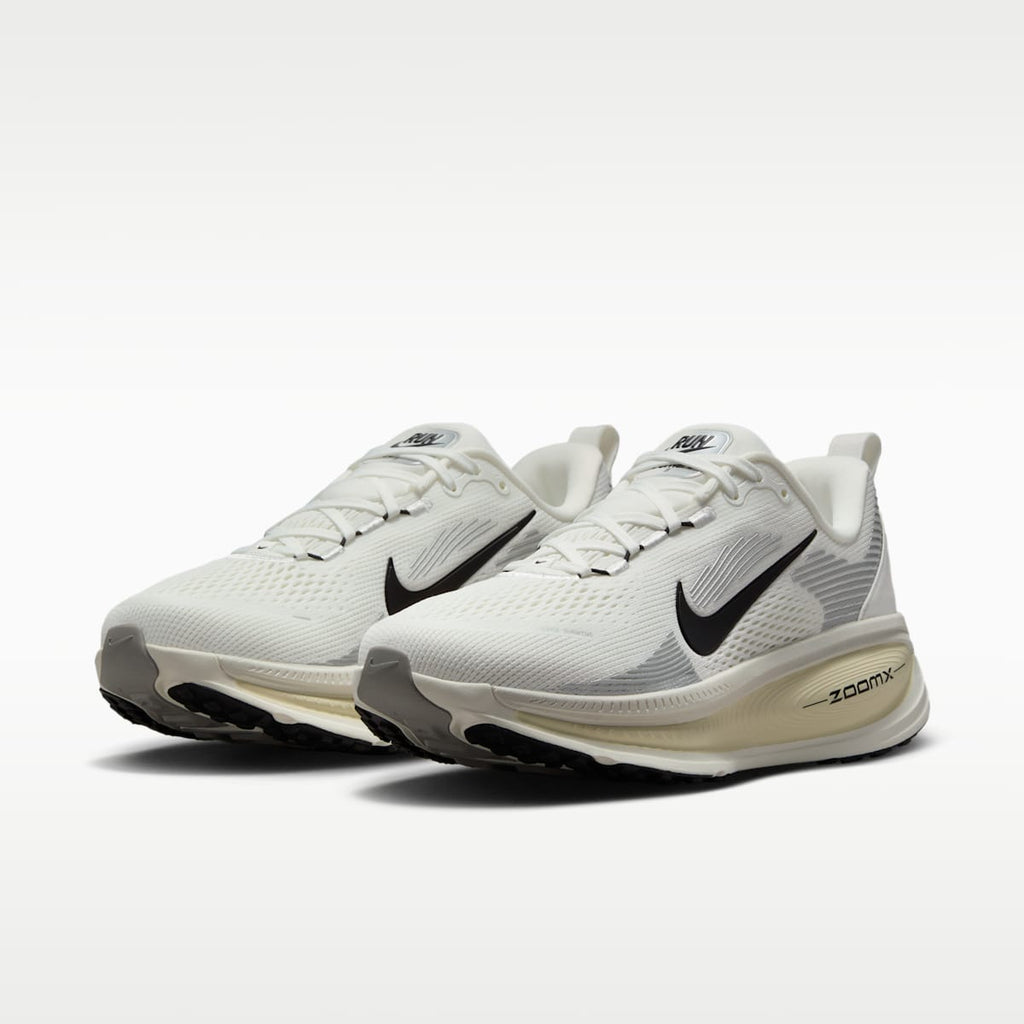 Nike Vomero 18 Women's Road Running Shoes - Summit White/Coconut Milk/Coconut Milk/Black