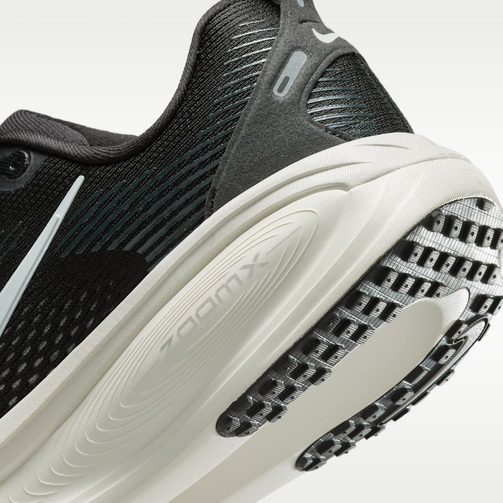 Nike Vomero 18 Women's Road Running Shoes - Black/Coconut Milk/Light Iron Ore/Summit White