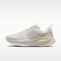 Nike Vomero 18 Women's Road Running Shoes - Summit White/Chalk/Sea Glass/White
