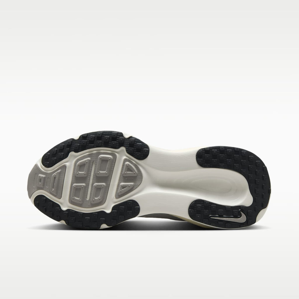 Nike Vomero 18 Women's Road Running Shoes - Summit White/Coconut Milk/Coconut Milk/Black
