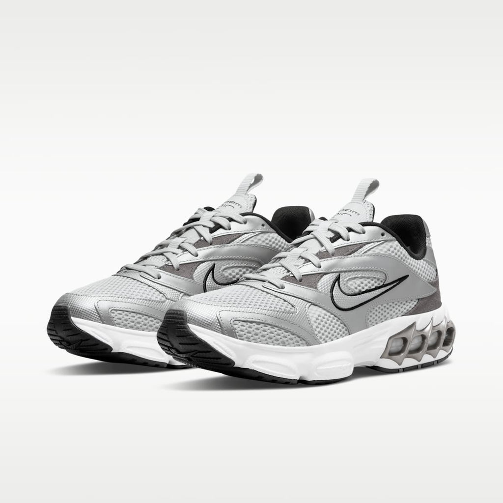 Nike Zoom Air Fire Women's Shoes - Photon Dust/White/Smoke Grey/Metallic Silver