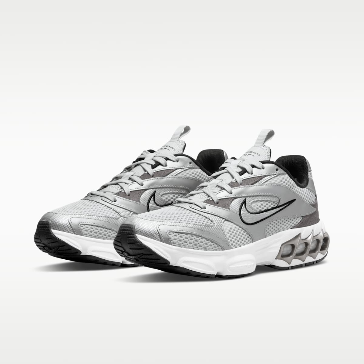 Nike Zoom Air Fire Women's Shoes - Photon Dust/White/Smoke Grey/Metallic Silver