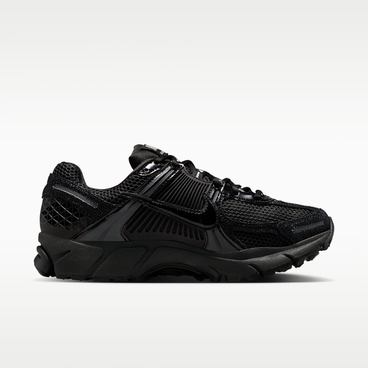 Nike Zoom Vomero 5 Women's Shoes - Black/Metallic Silver/Anthracite/Black