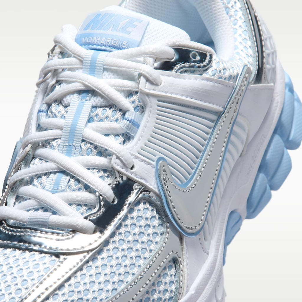 Nike Zoom Vomero 5 Women's Shoes - White/Aluminum/Football Grey/Metallic Silver