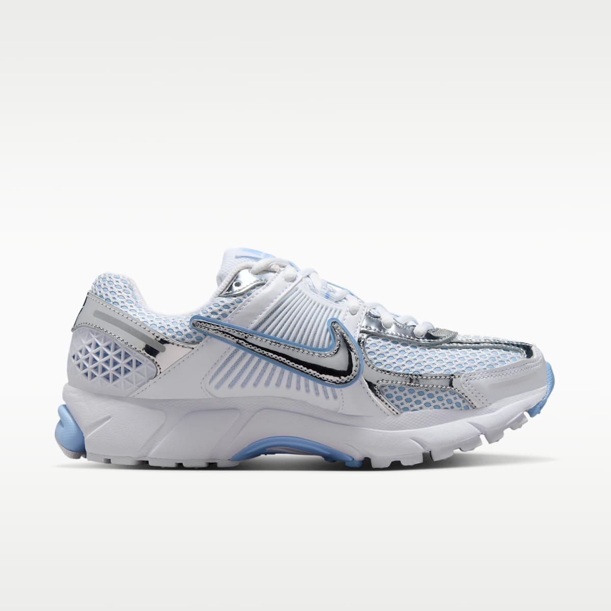Nike Zoom Vomero 5 Women's Shoes - White/Aluminum/Football Grey/Metallic Silver