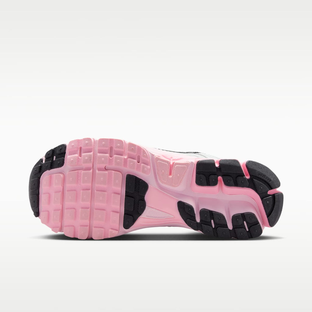 Nike Zoom Vomero 5 Women's Shoes - Photon Dust/Pink Foam/Medium Soft Pink/Metallic Silver