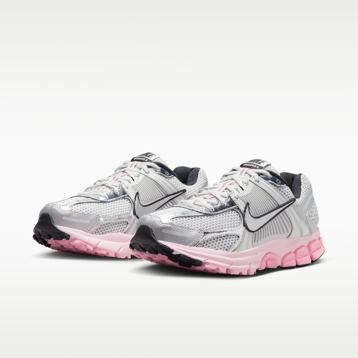 Nike Zoom Vomero 5 Women's Shoes - Photon Dust/Pink Foam/Medium Soft Pink/Metallic Silver