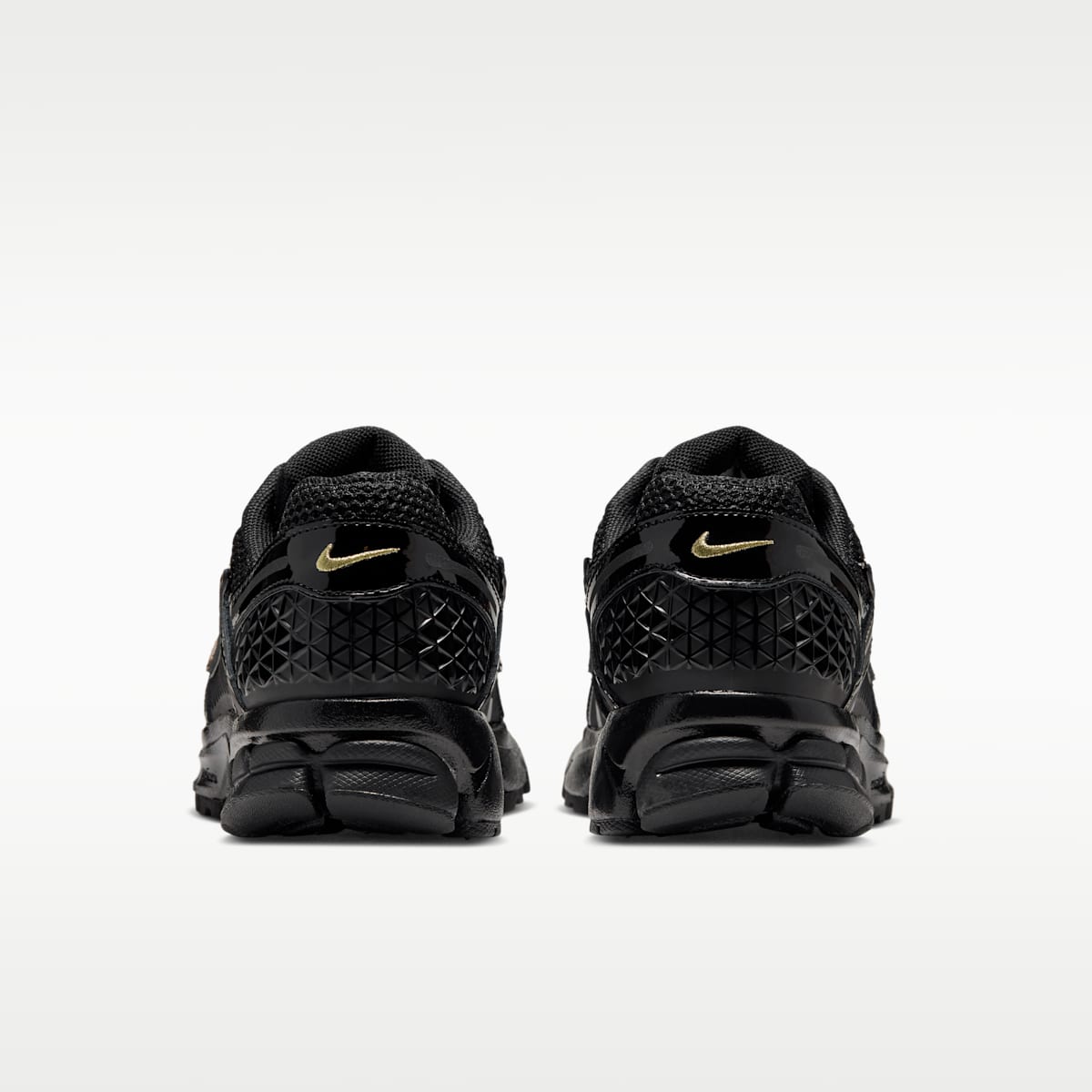 Nike Zoom Vomero 5 Women's Shoes - Black/Black/Metallic Gold/Multi-Color