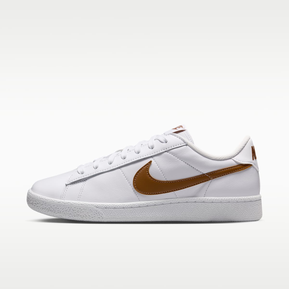Nike Tennis Classic Women's Shoes - White/White/Light British Tan