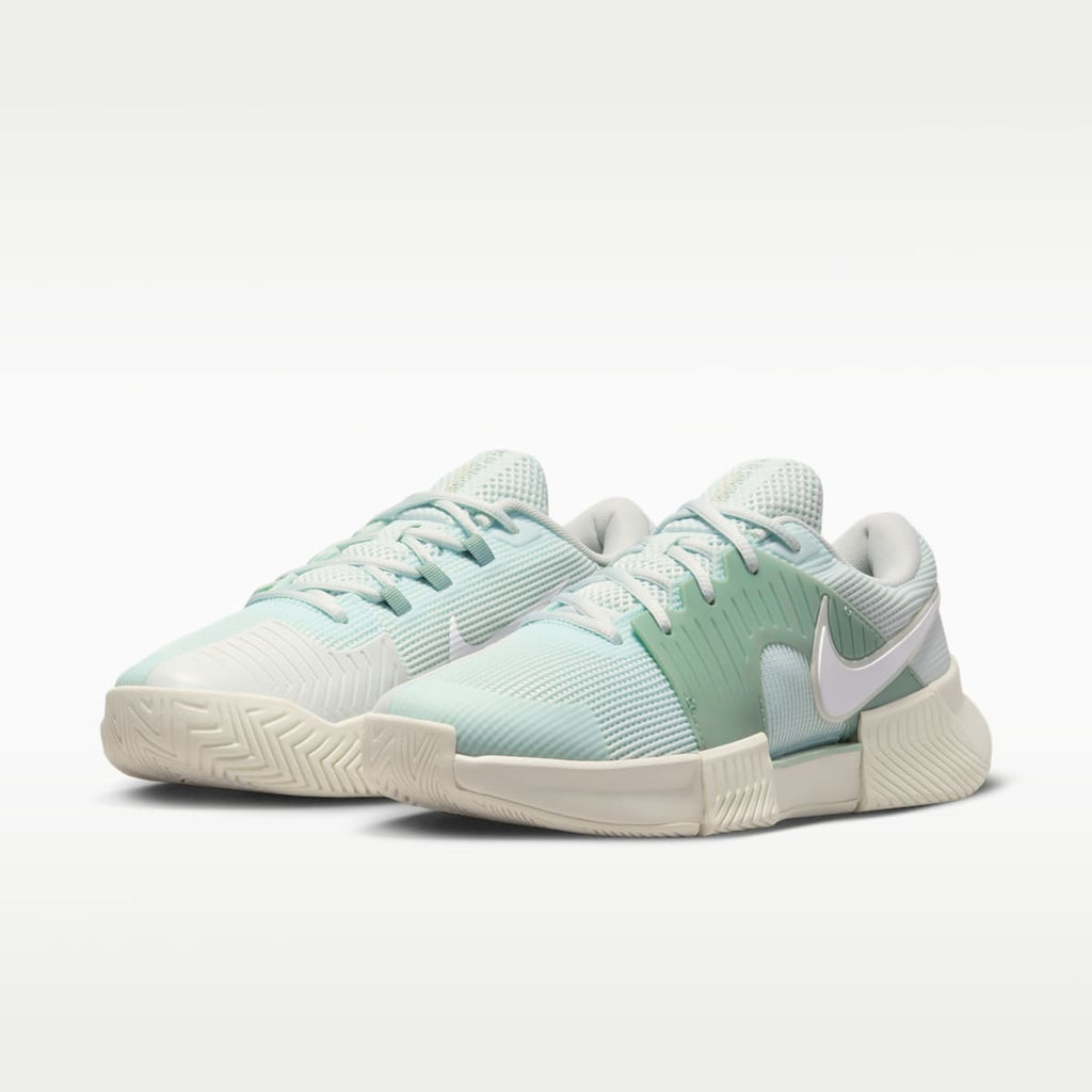 Nike GP Challenge 1.5 Women's Hard Court Tennis Shoes - Barely Green/Steam/Sea Glass/White